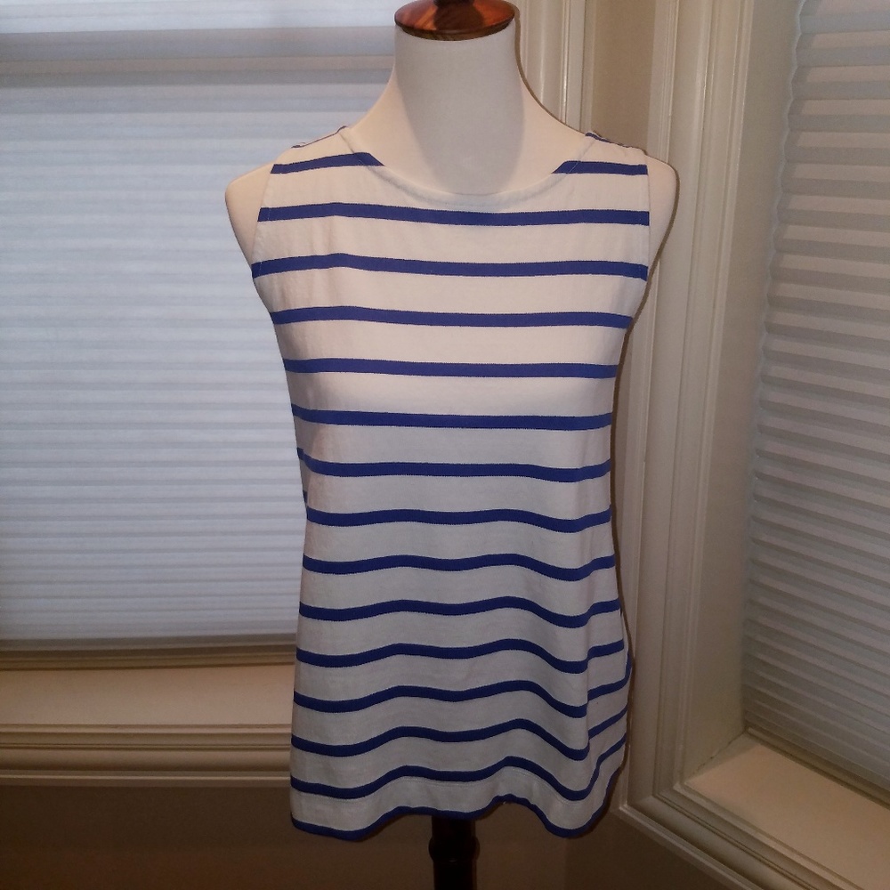 LOFT Sleeveless Shirt